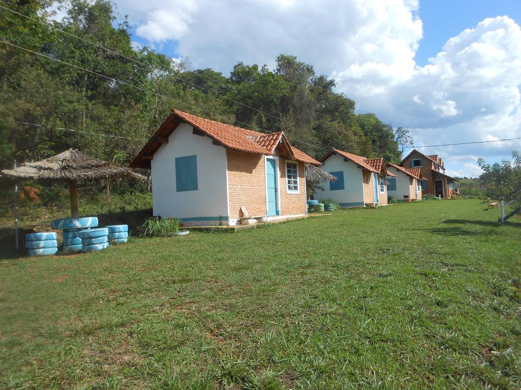 Pousada Shangrila Sao Thome São Tomé das Letras Rom bilde